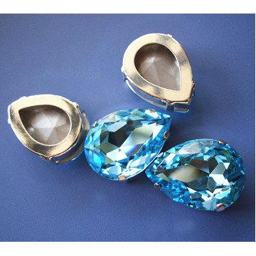 Dongzhou Crystal Beads with Metal Claw